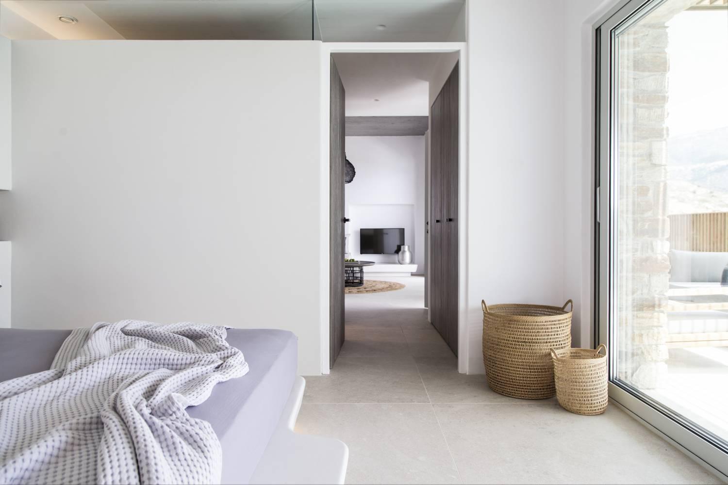 مِلوبوتاس Hide Out Suites الغرفة الصورة